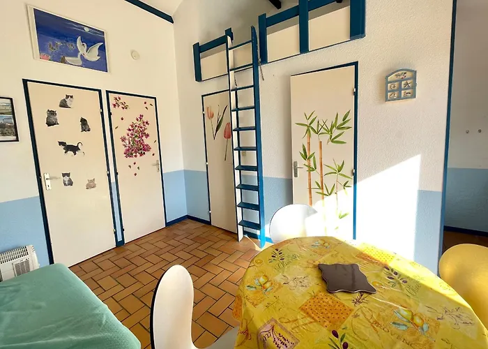 Maison De Avec Piscine Chauffée à 800m De La - Fr-1-231-315 Hébergement de vacances Brem-sur-Mer